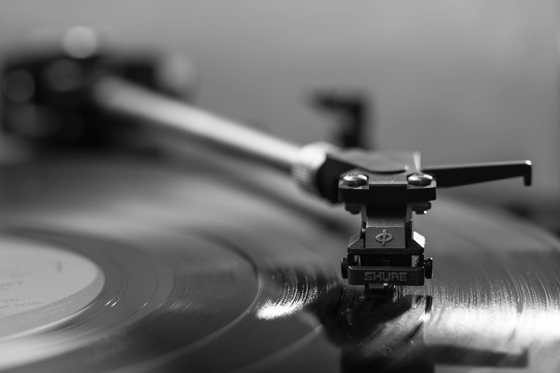 Why are people buying vinyl records in 2021? 